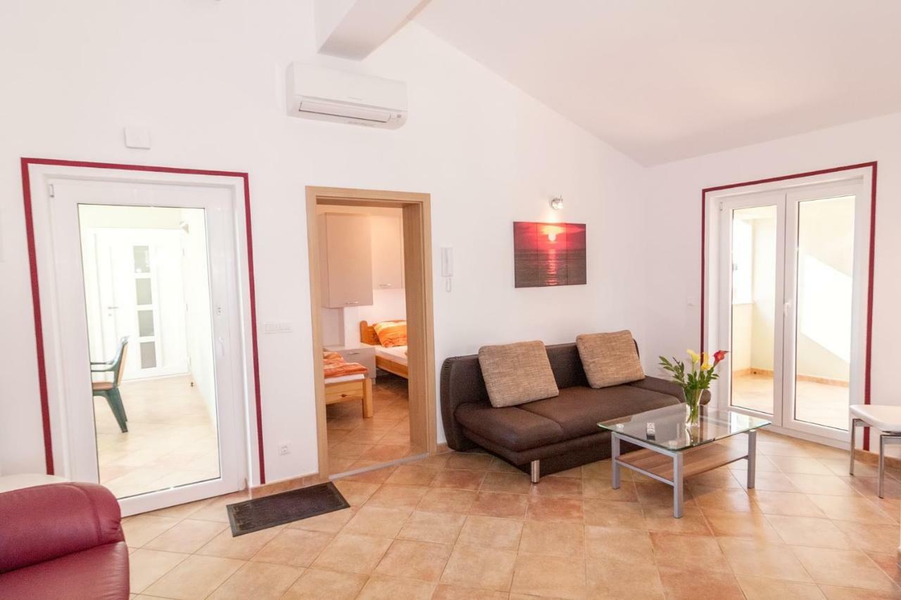 Villa Symphonie Poreč Kültér fotó