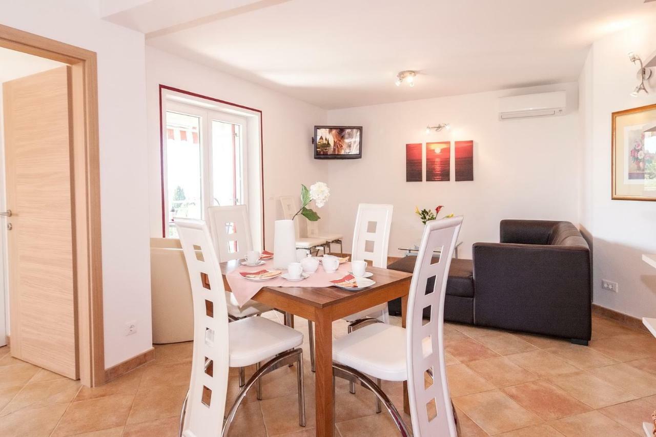 Villa Symphonie Poreč Kültér fotó
