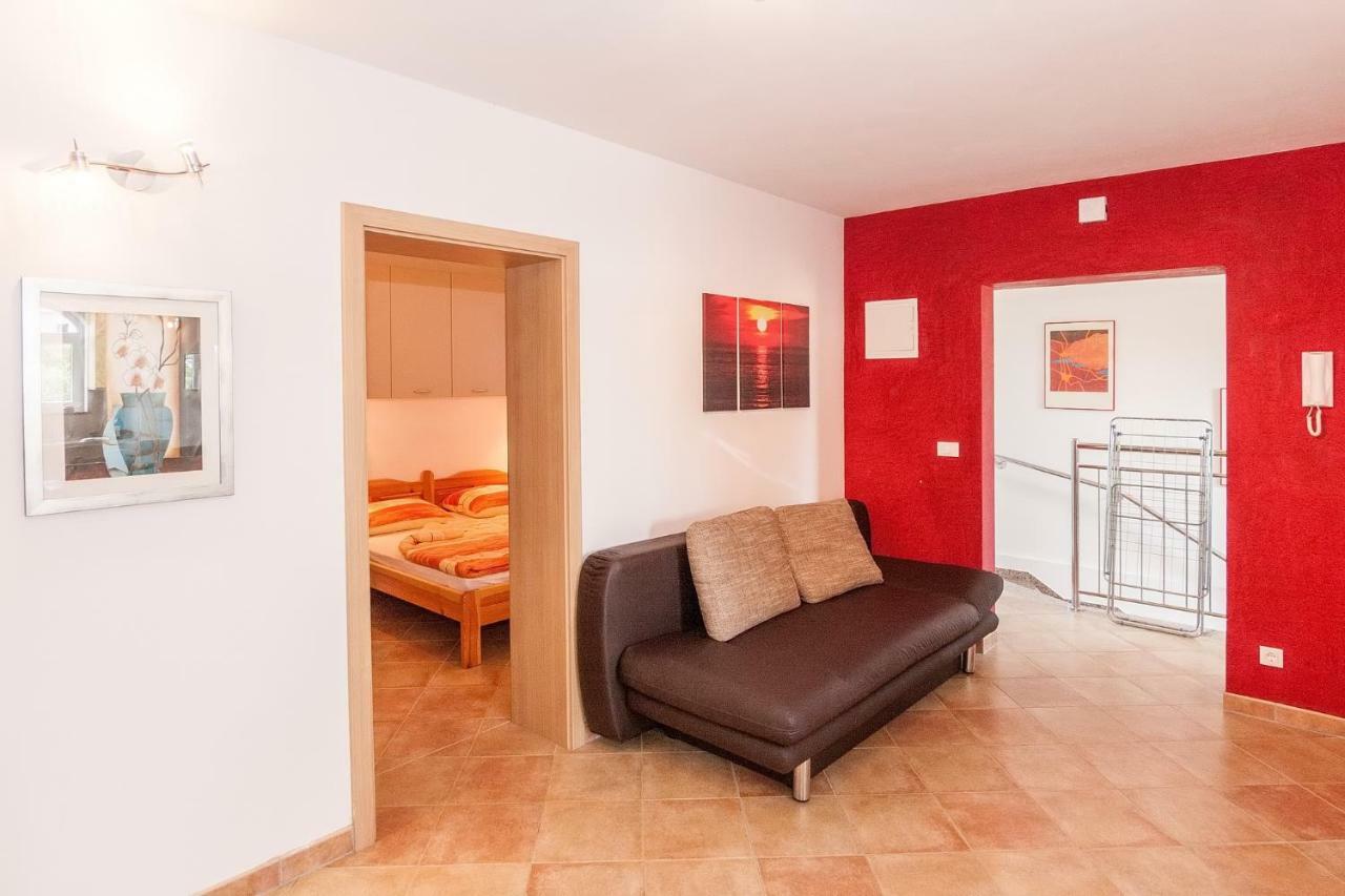 Villa Symphonie Poreč Kültér fotó